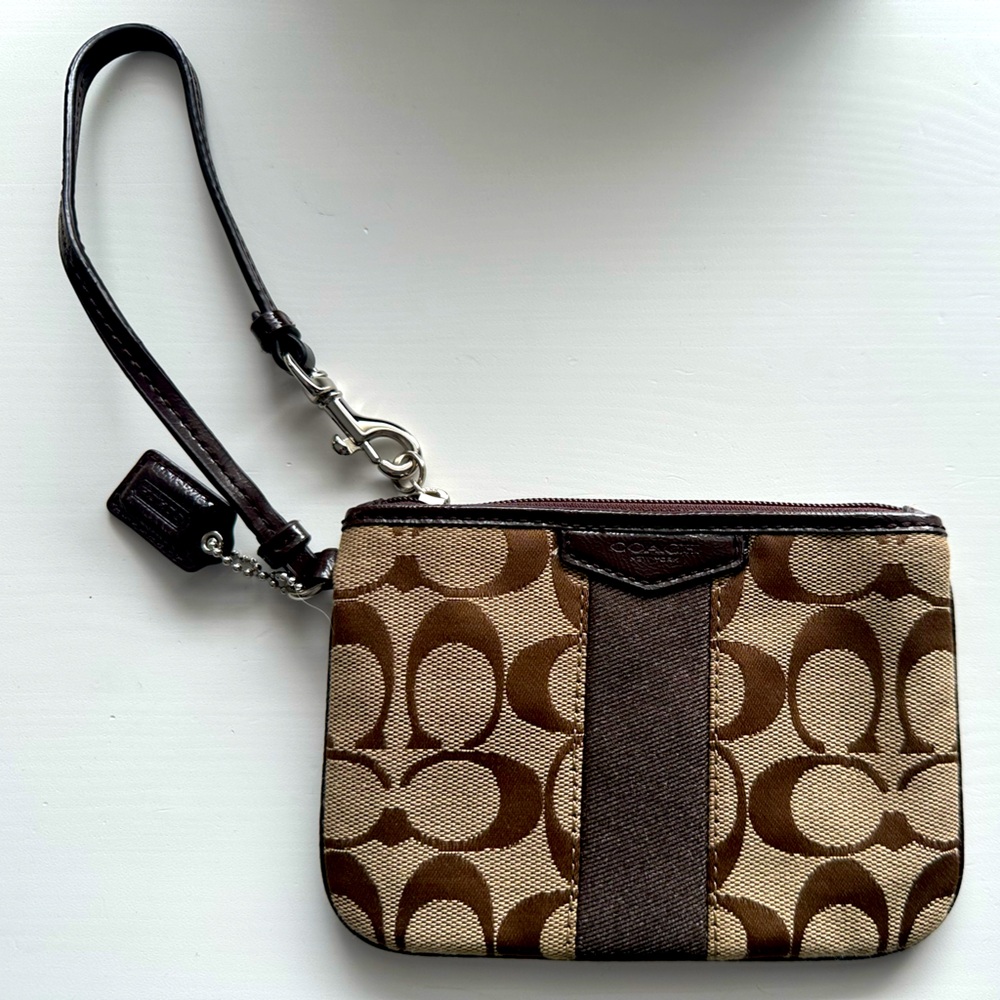 New Coach Wristlet